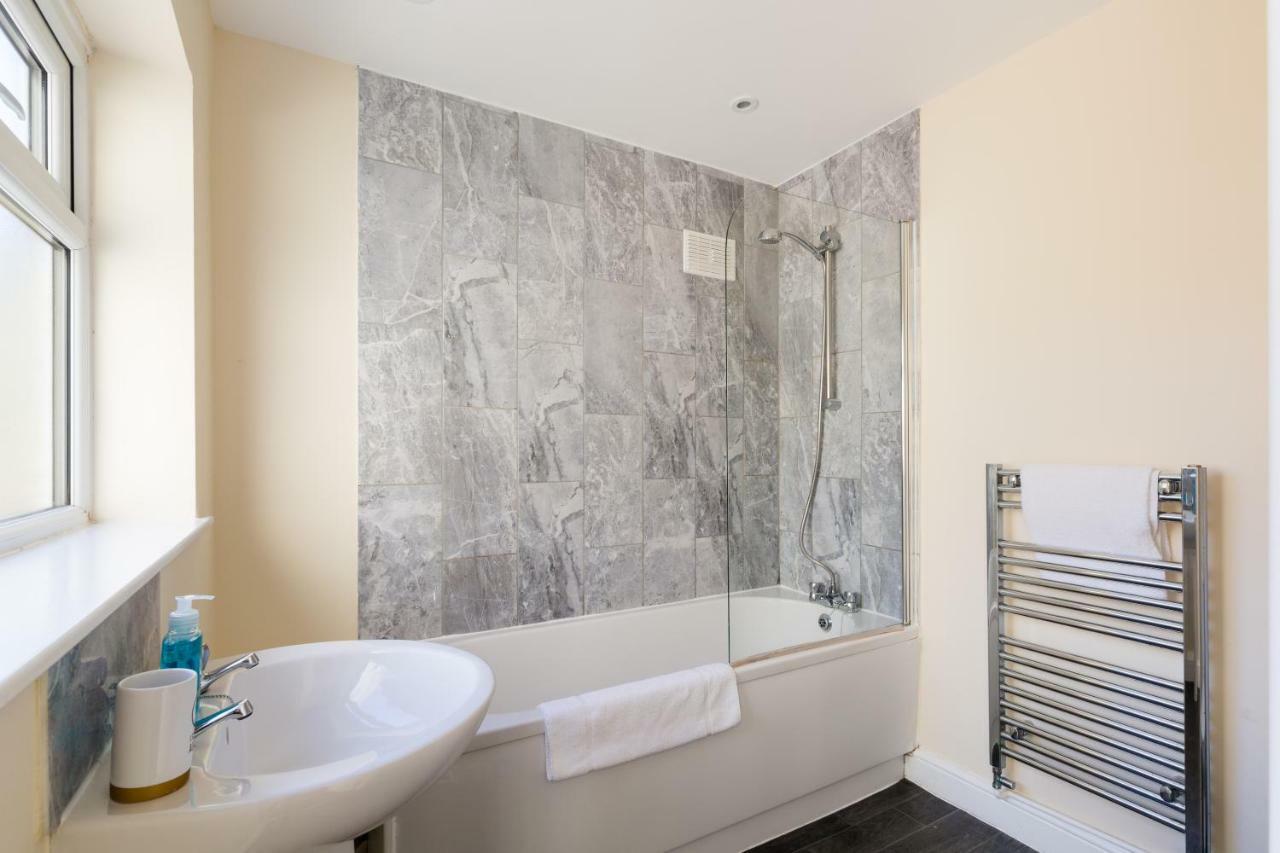 Leamington Spa Town House 2-Bed, 2 Bath Exterior photo
